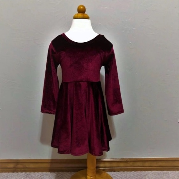 NWT Boutique Velvety Twirl Dress - Picture 2 of 2